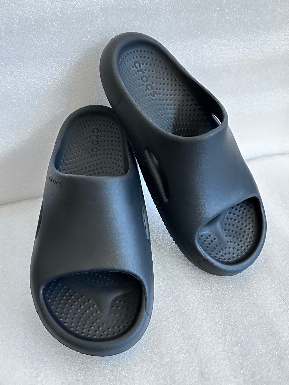 CROCS MELLOW RECOVERY SLIDES SZ 6W 4M